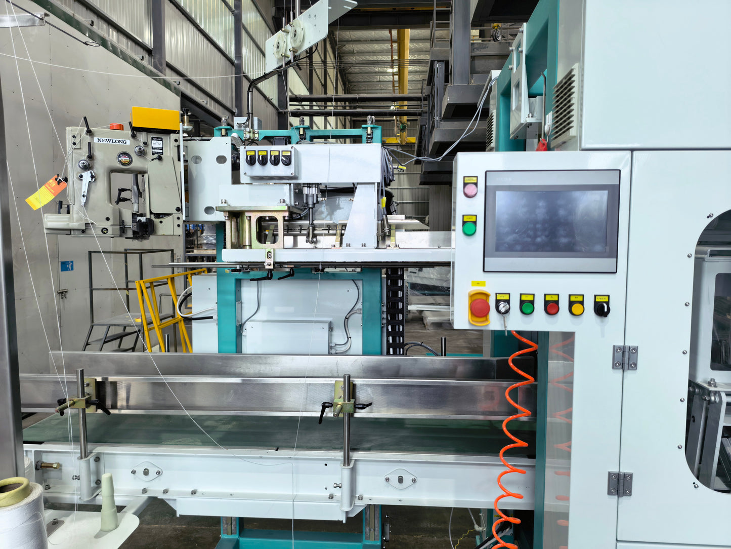 Ewinall QZB-700M Automatic Rice & Grain Packaging Machine | Fully Automatic Bagging & Sewing Solution for 25–50kg Bags